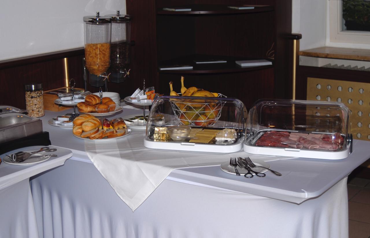 Adler Treuchtlingen Hotel Екстериор снимка