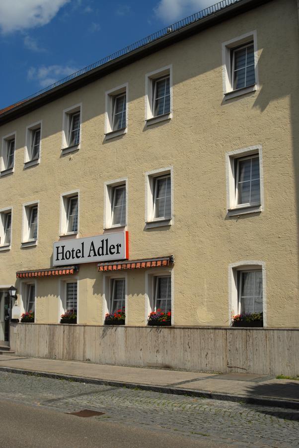 Adler Treuchtlingen Hotel Екстериор снимка